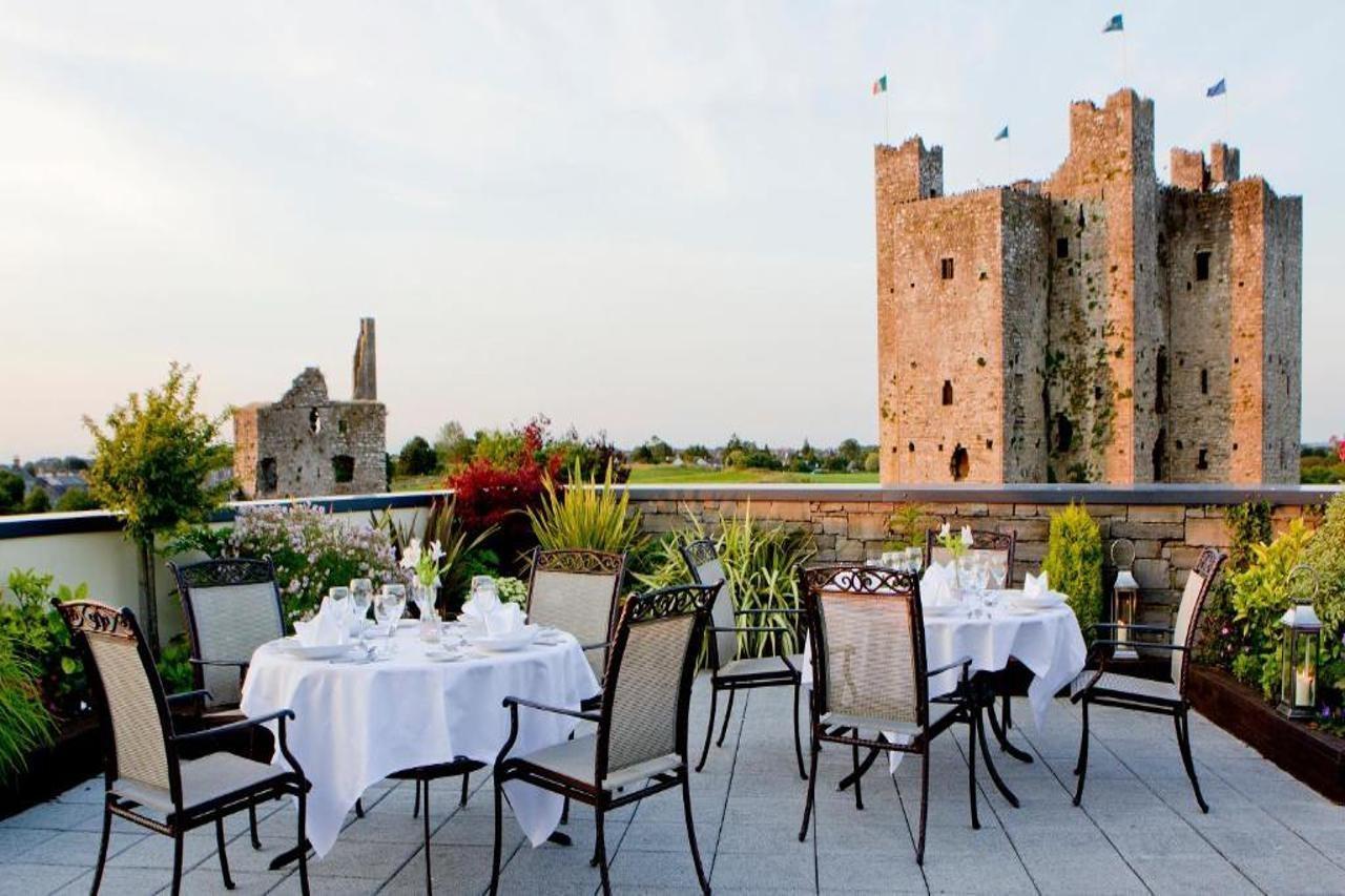 Trim Castle Hotel Екстер'єр фото